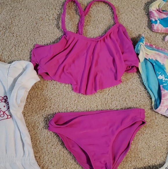 Swimsuits,  girls size 4 / 5 - Picture 2 of 4